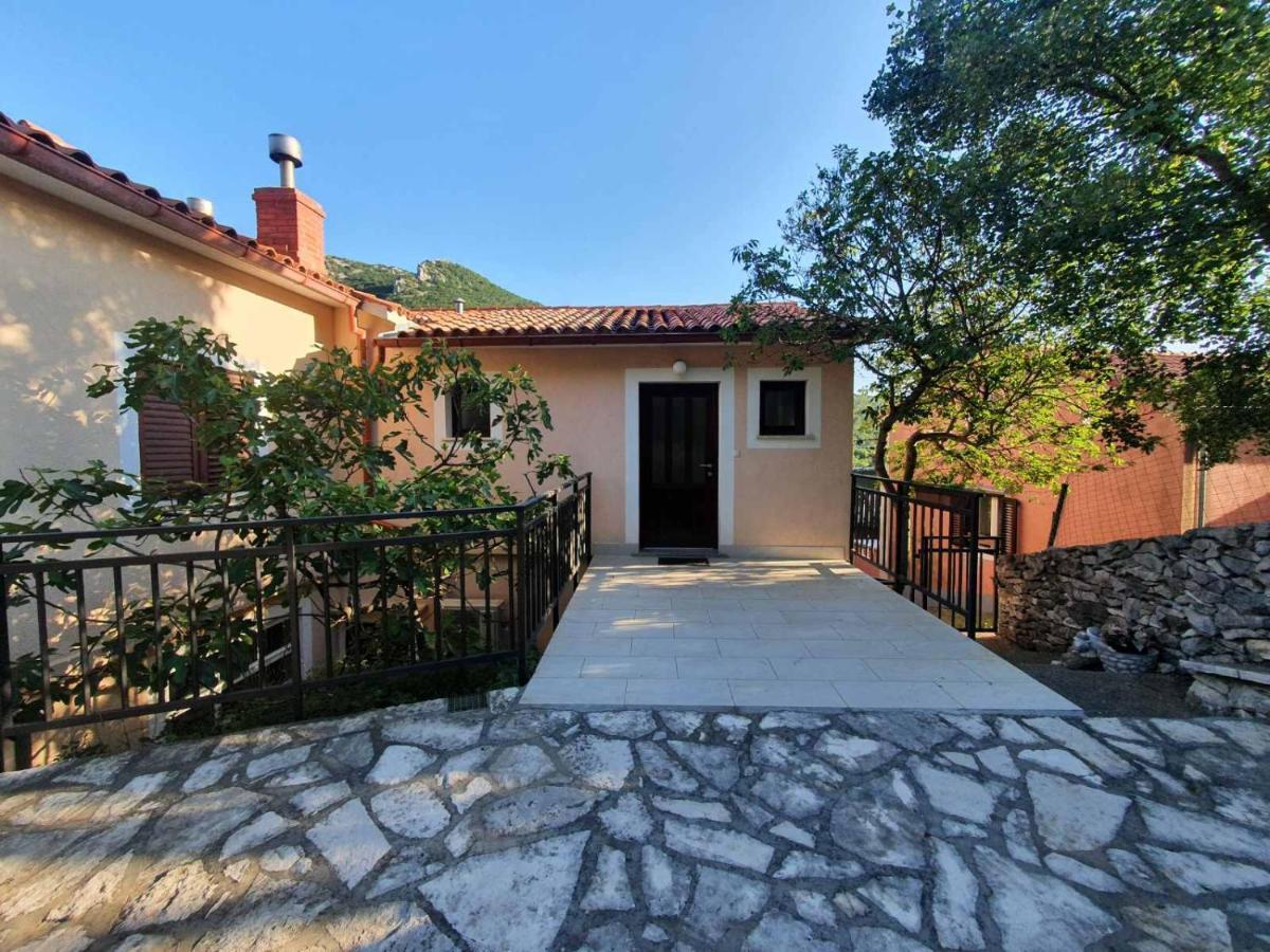 Studio Elvis Plomin Exterior photo